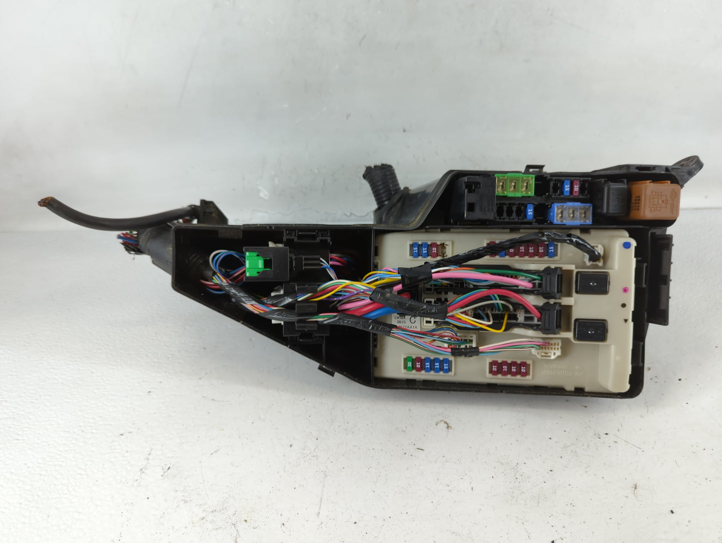 2011-2013 Nissan Altima Fusebox Fuse Box Panel Relay Module P/N:284B71AA1A Fits Fits 2011 2012 2013 OEM Used Auto Parts - Oe