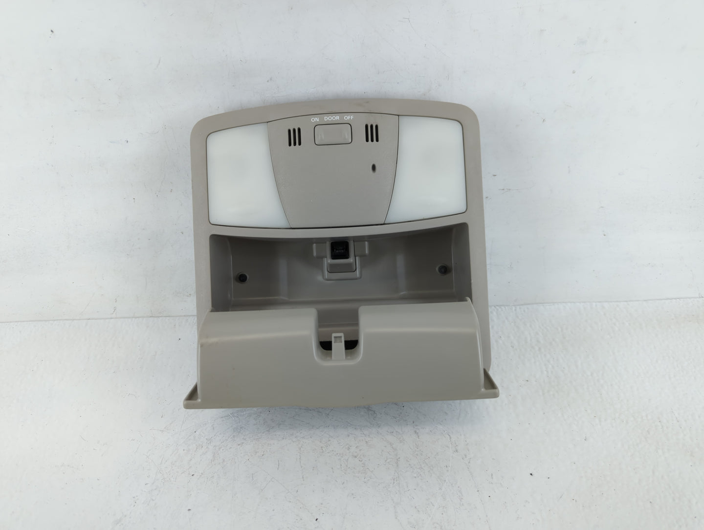2010-2012 Nissan Altima Overhead Roof Console 738713 - Oemusedautoparts1.com