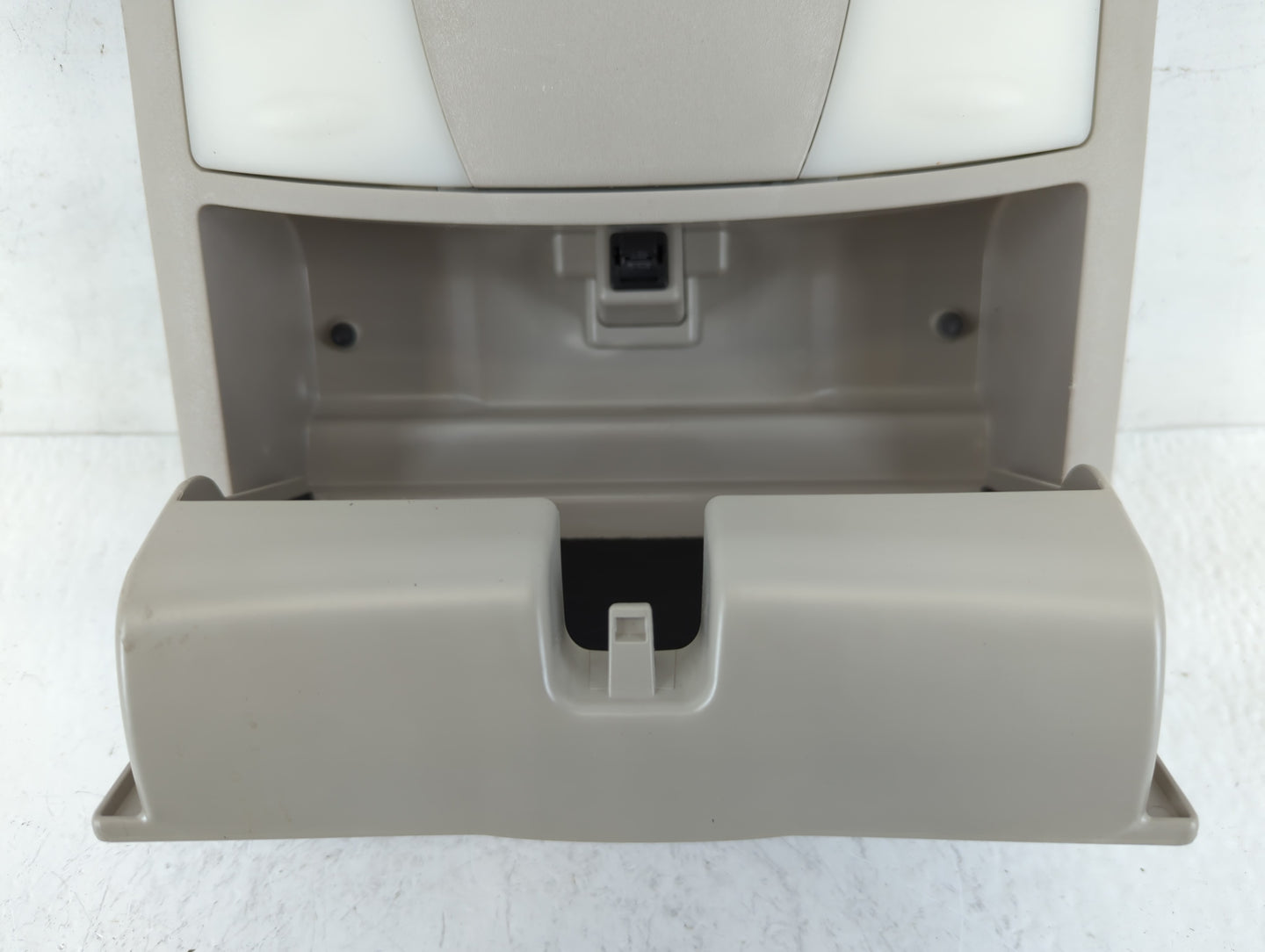2010-2012 Nissan Altima Overhead Roof Console 738713 - Oemusedautoparts1.com
