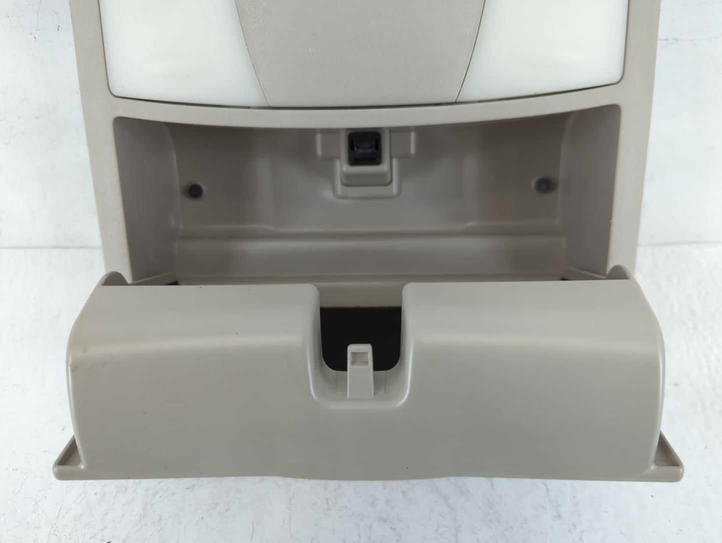 2010-2012 Nissan Altima Overhead Roof Console 738713 - Oemusedautoparts1.com
