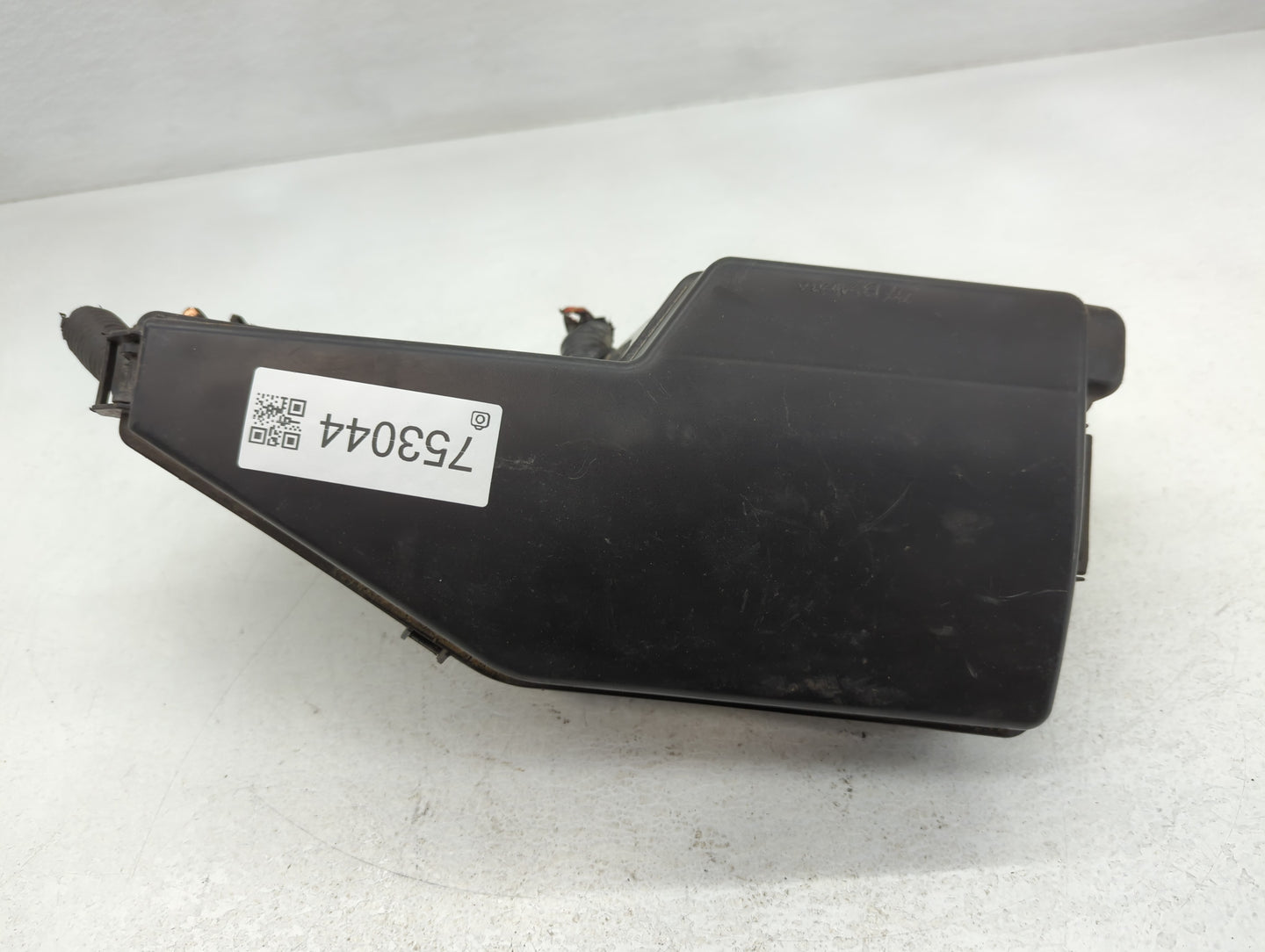 2011-2013 Nissan Altima Fusebox Fuse Box Panel Relay Module P/N:PP-TD10 7154-9164-30 Fits Fits 2011 2012 2013 OEM Used Auto 
