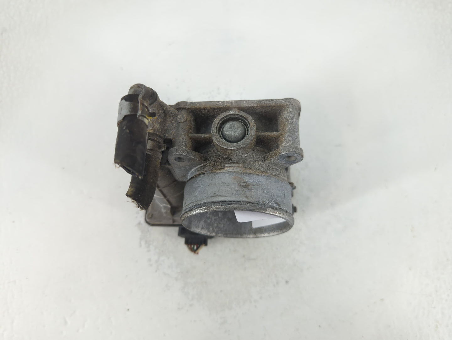 2007-2013 Nissan Altima Throttle Body P/N:K 1519 3 526-01 Fits Fits 2007 2008 2009 2010 2011 2012 2013 OEM Used Auto Parts -