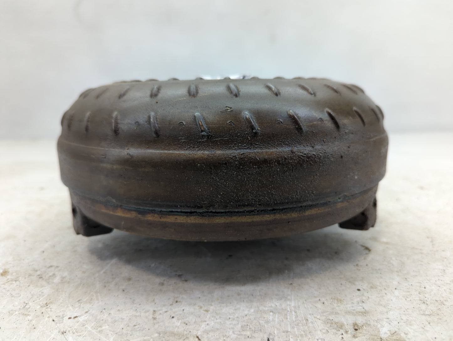 2012 Nissan Altima Torque Converter Automatic Transmission OEM P/N:FLHB 2421 9827 FLHB 24219827 Fits OEM Used Auto Parts - O