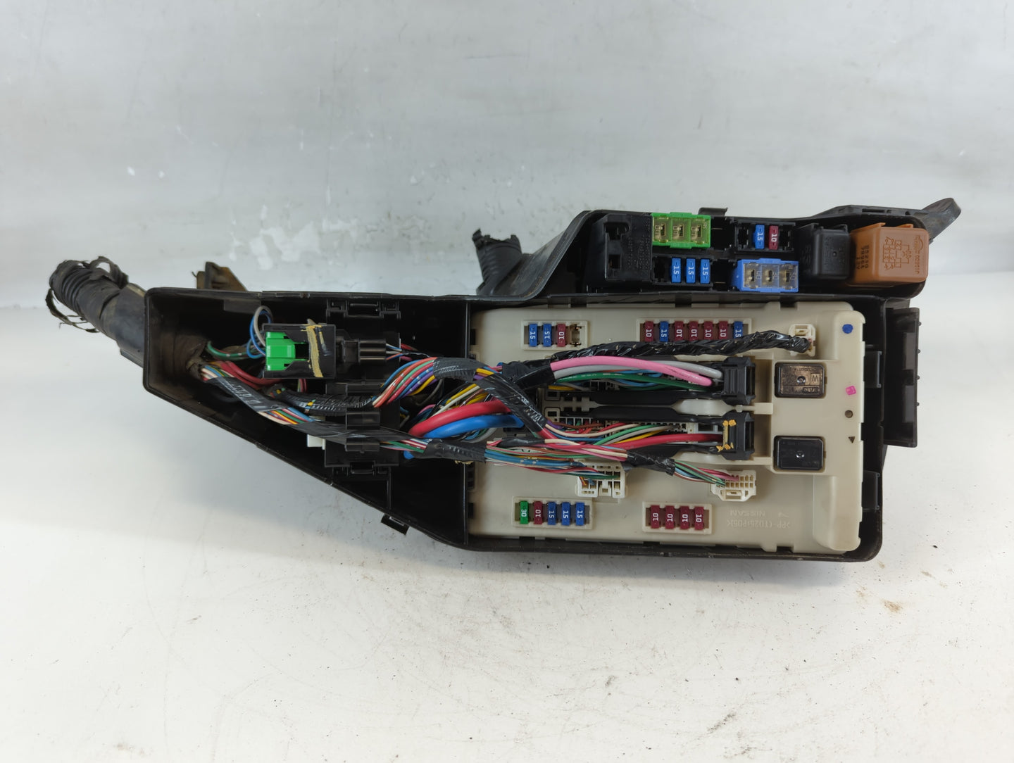 2011-2013 Nissan Altima Fusebox Fuse Box Panel Relay Module P/N:284B71AA1A Fits Fits 2011 2012 2013 OEM Used Auto Parts - Oe