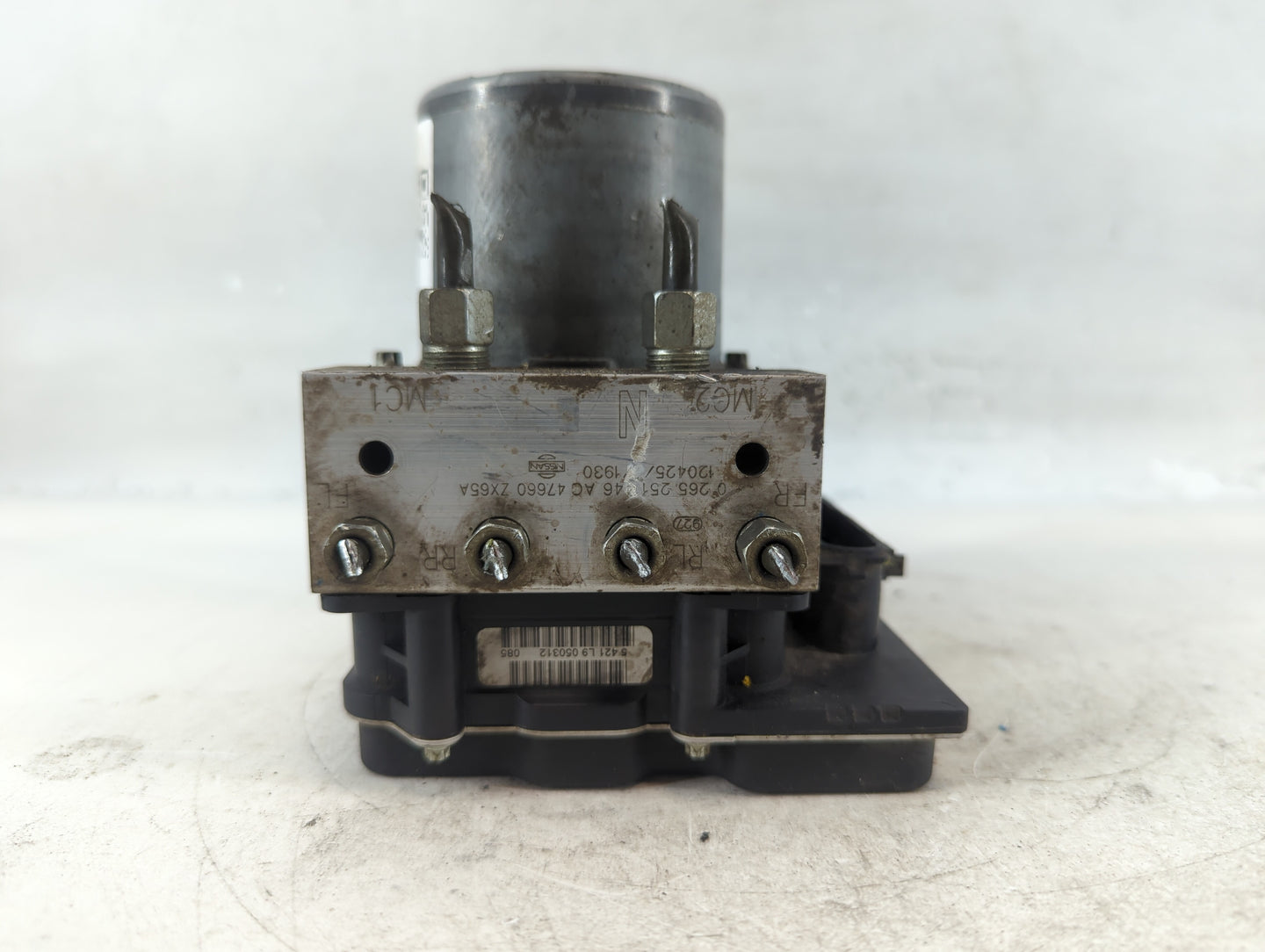 2011-2012 Nissan Altima ABS Pump Control Module Replacement P/N:47660 ZX65A Fits Fits 2011 2012 OEM Used Auto Parts - Oemuse
