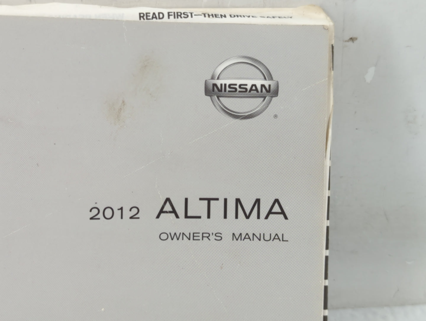 2012 Nissan Altima Owners Manual Book Guide P/N:OM2E OL32U1 OEM Used Auto Parts - Oemusedautoparts1.com
