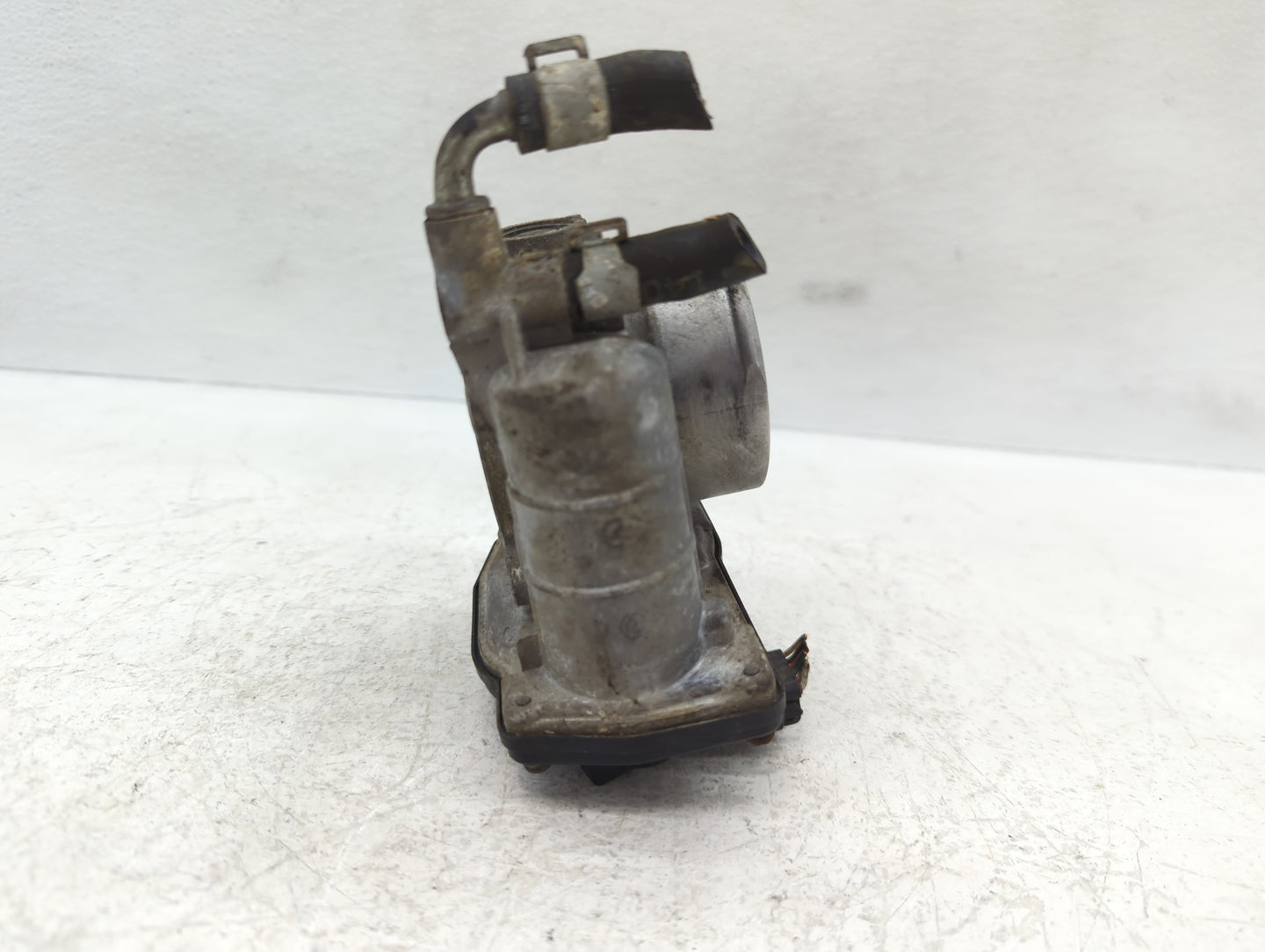 2007-2013 Nissan Altima Throttle Body Fits Fits 2007 2008 2009 2010 2011 2012 2013 OEM Used Auto Parts - Oemusedautoparts1.c