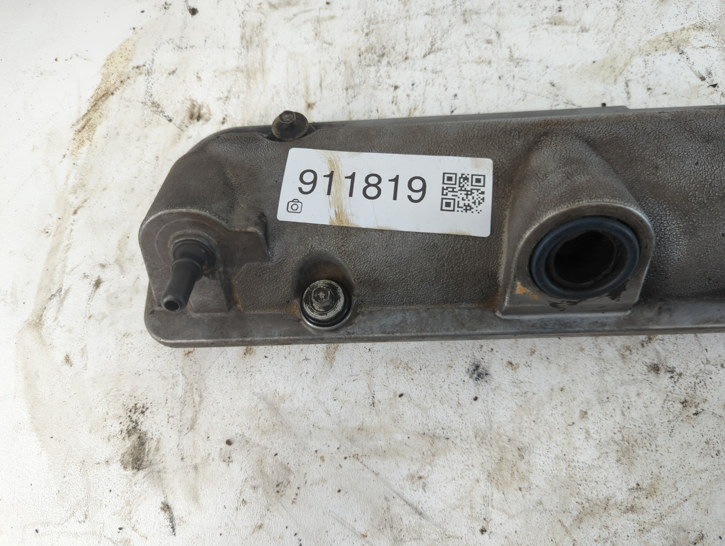 2012 Nissan Altima Driver Left Cylinder Head Valve Cover P/N:12590411 Fits OEM Used Auto Parts - Oemusedautoparts1.com