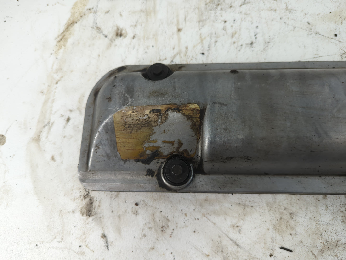 2012 Nissan Altima Driver Left Cylinder Head Valve Cover P/N:12568147 Fits OEM Used Auto Parts - Oemusedautoparts1.com