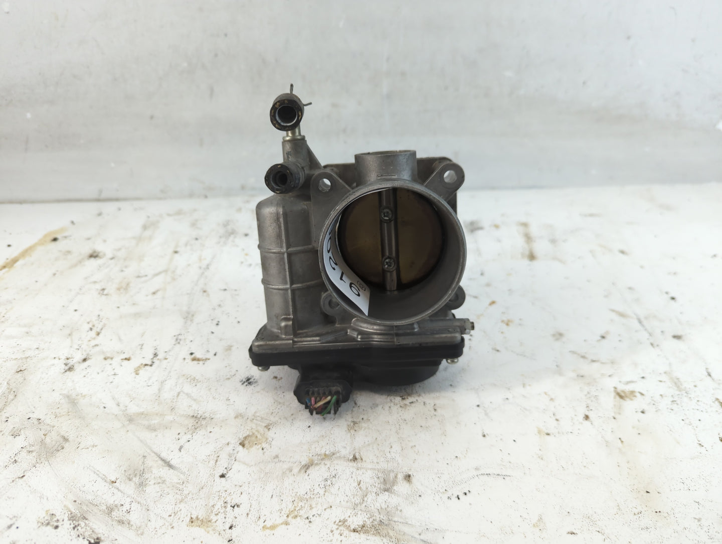 2007-2014 Nissan Altima Throttle Body P/N:8910H RME60-15 Fits Fits 2007 2008 2009 2010 2011 2012 2013 2014 OEM Used Auto Par