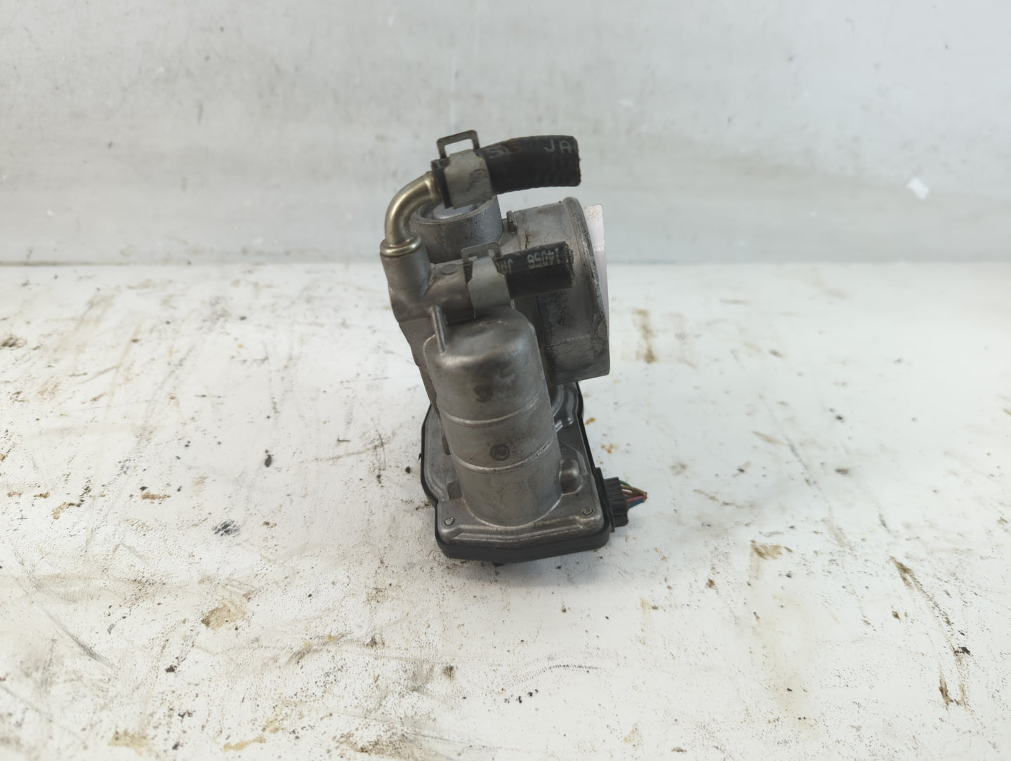 2007-2014 Nissan Altima Throttle Body P/N:8910H RME60-15 Fits Fits 2007 2008 2009 2010 2011 2012 2013 2014 OEM Used Auto Par