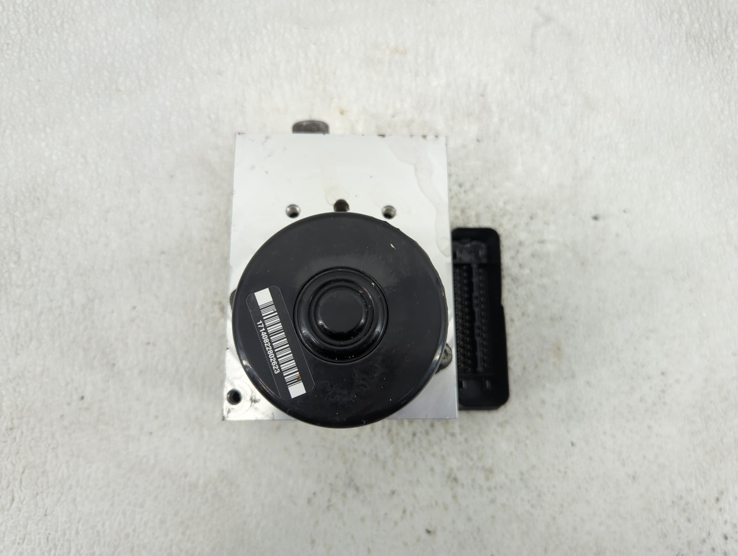 2012 Nissan Armada ABS Pump Control Module Replacement Fits OEM Used Auto Parts - Oemusedautoparts1.com