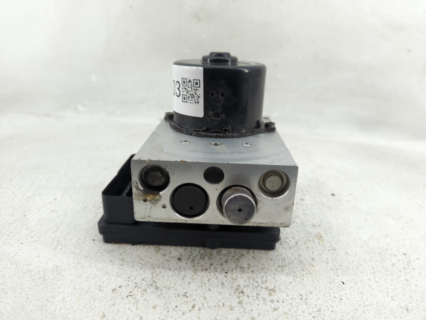 2012 Nissan Armada ABS Pump Control Module Replacement Fits OEM Used Auto Parts - Oemusedautoparts1.com