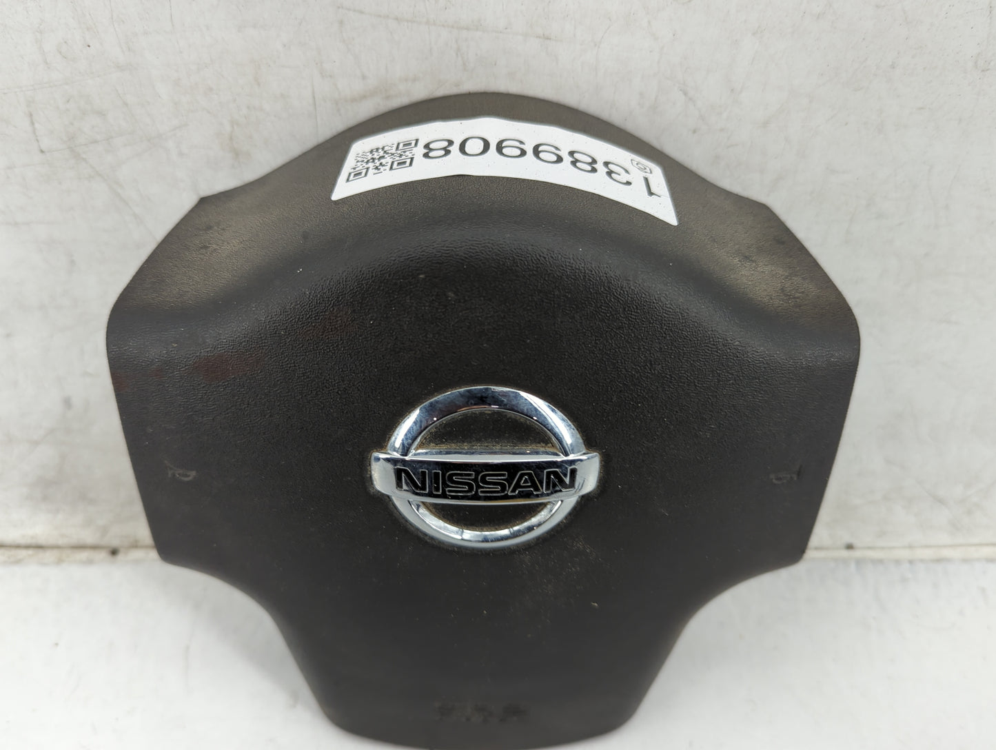 2008-2012 Nissan Armada Air Bag Driver Left Steering Wheel Mounted P/N:98510-ZQ08B Fits Fits 2008 2009 2010 2011 2012 OEM Us