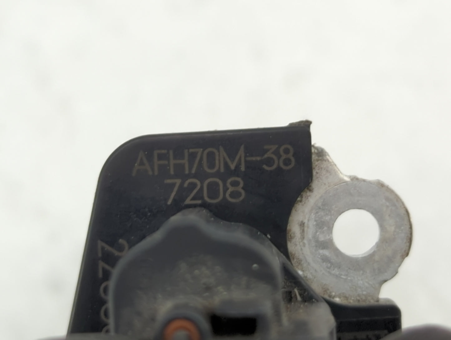2005-2022 Nissan Armada Mass Air Flow Meter Maf - Oemusedautoparts1.com