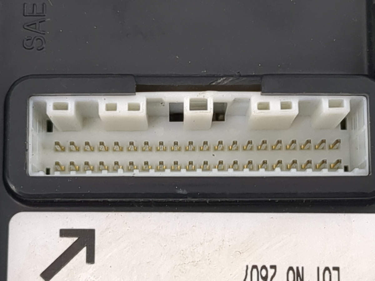 2012-2012 Nissan Cube Body Control Module Bcm 284b11fn4b - Oemusedautoparts1.com