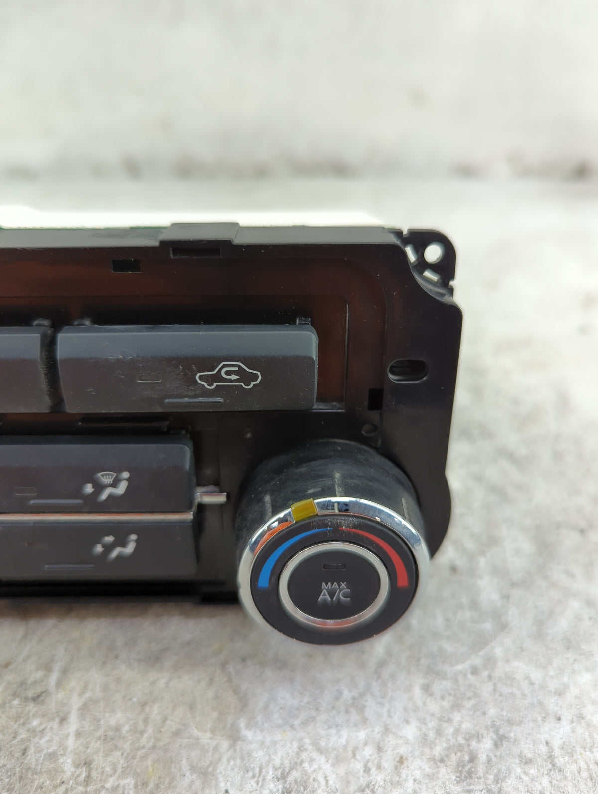 2012 Nissan Frontier Climate Control Module Temperature AC/Heater Replacement P/N:AY23B2 9QBG361560 Fits OEM Used Auto Parts