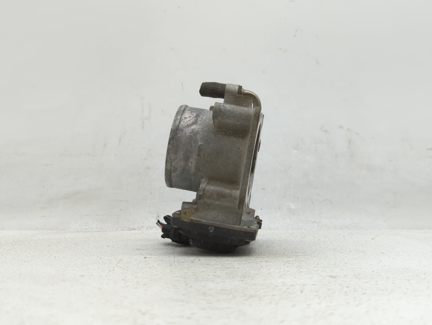 2012 Nissan Frontier Throttle Body P/N:EA-A60-01 F EA-A60-01 B Fits OEM Used Auto Parts - Oemusedautoparts1.com
