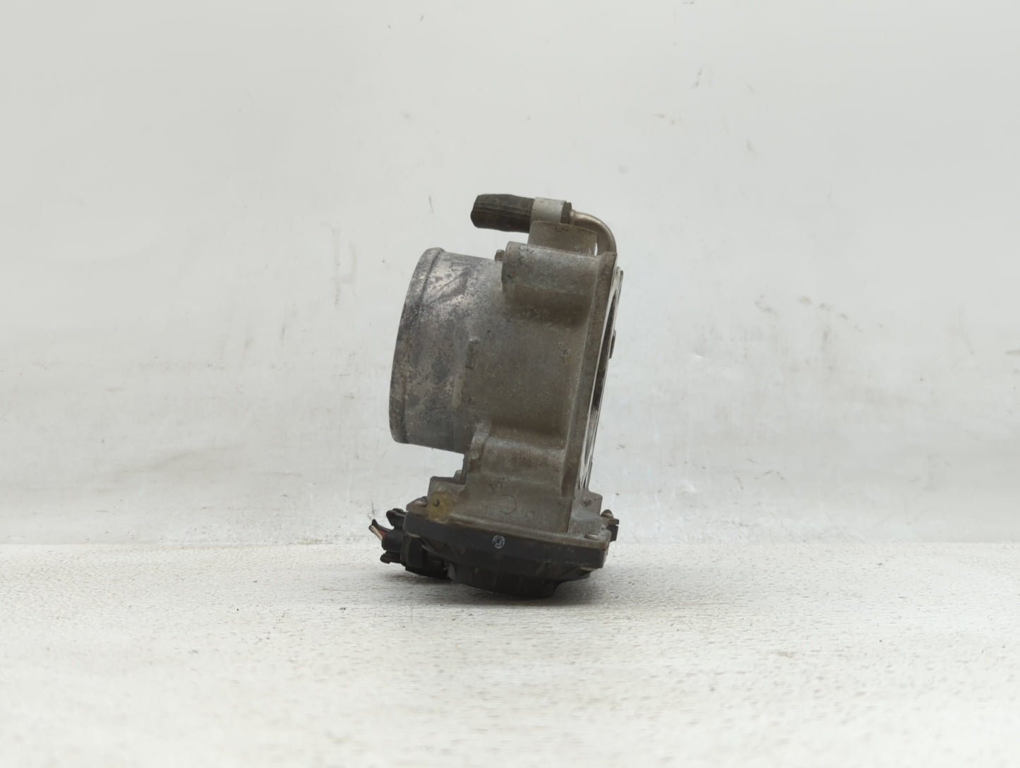 2012 Nissan Frontier Throttle Body P/N:EA-A60-01 F EA-A60-01 B Fits OEM Used Auto Parts - Oemusedautoparts1.com