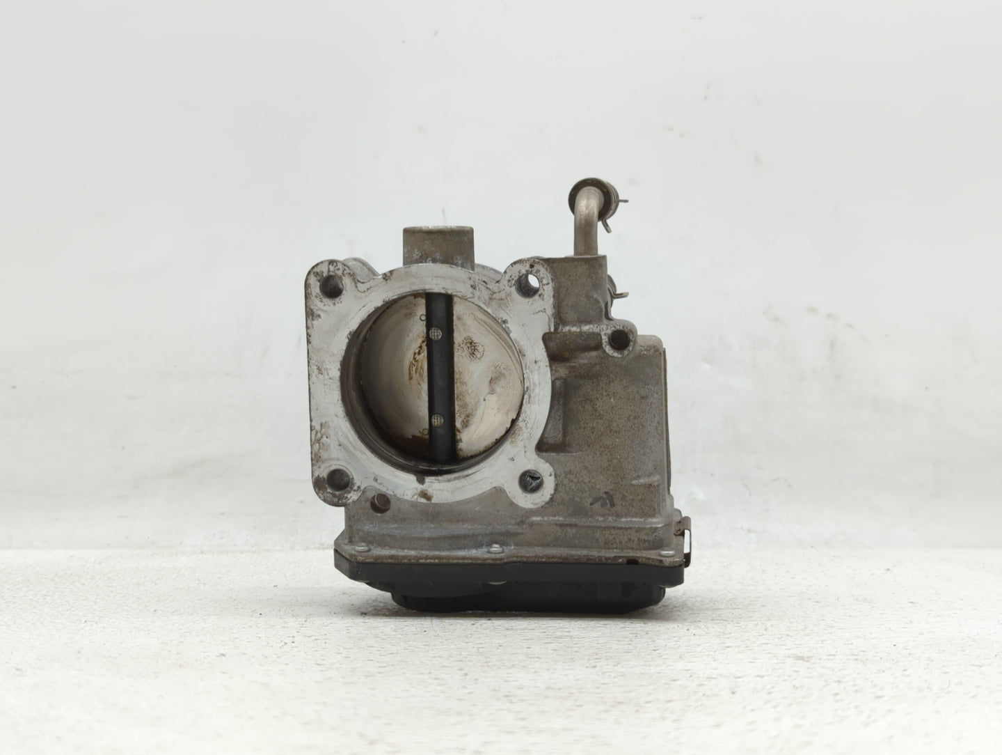 2012 Nissan Frontier Throttle Body P/N:EA-A60-01 F EA-A60-01 B Fits OEM Used Auto Parts - Oemusedautoparts1.com