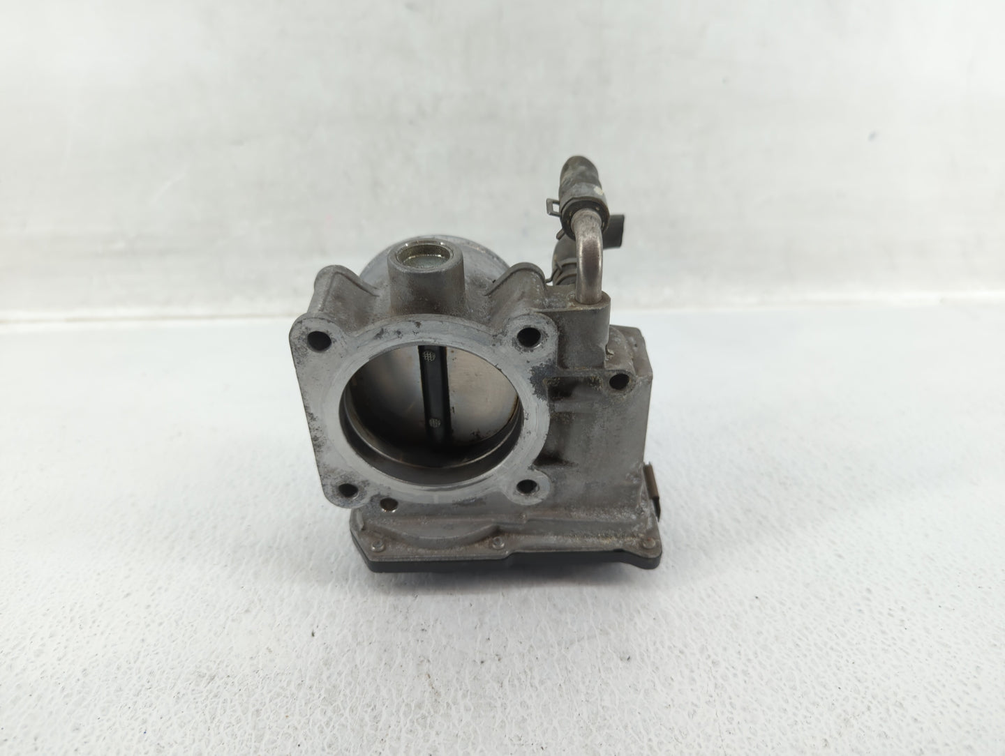 2012 Nissan Frontier Throttle Body P/N:EA-A60-01 F EA-A60-01 B Fits OEM Used Auto Parts - Oemusedautoparts1.com