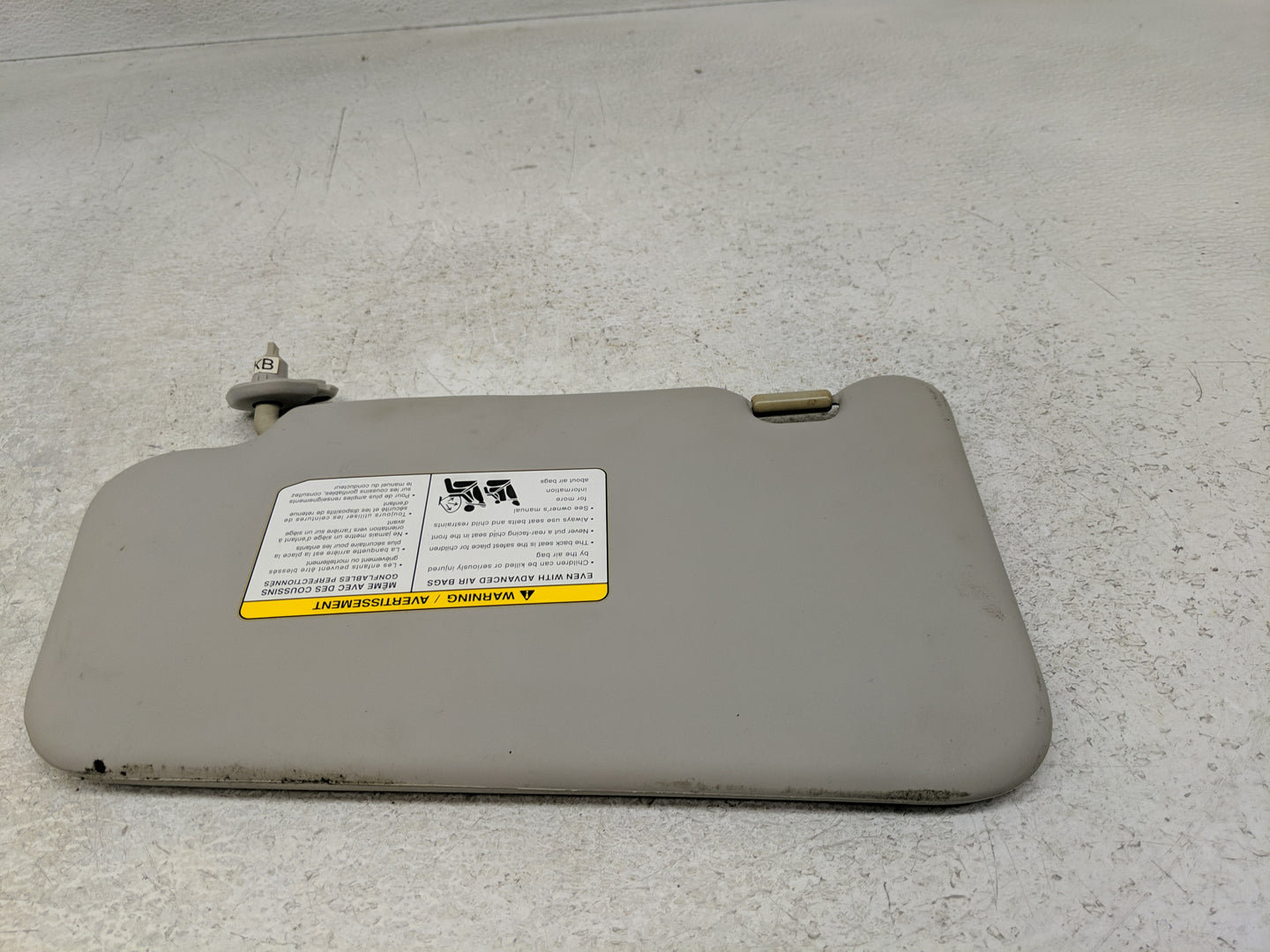 2011-2013 Nissan Juke Sun Visor Shade Replacement Passenger Right Mirror Fits Fits 2011 2012 2013 OEM Used Auto Parts - Oemu