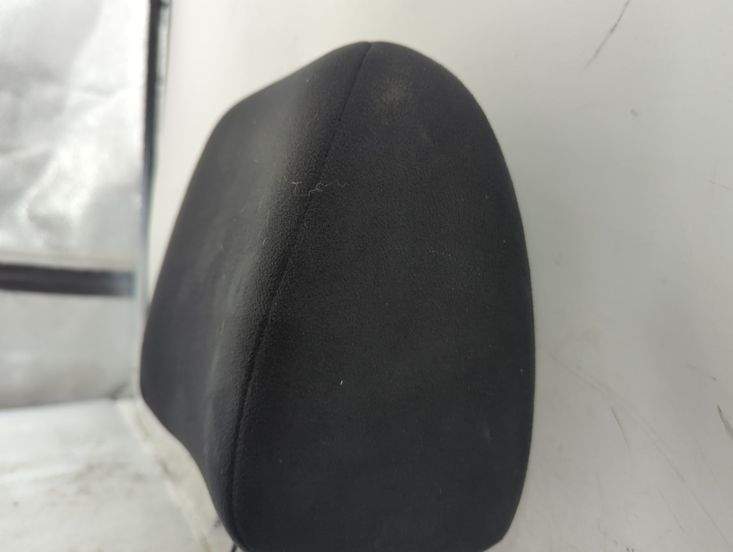 2011-2015 Nissan Juke Headrest Head Rest Front Driver Seat Black - Oemusedautoparts1.com