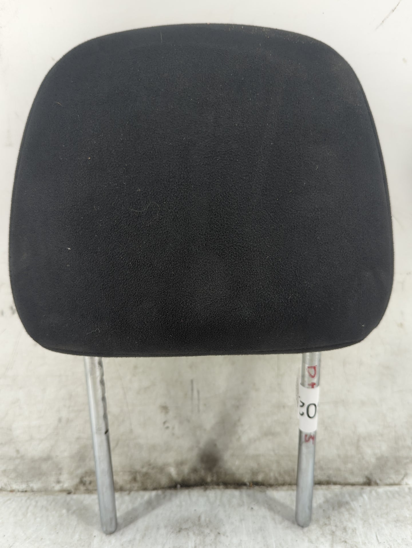 2011-2015 Nissan Juke Headrest Head Rest Front Driver Seat Black - Oemusedautoparts1.com