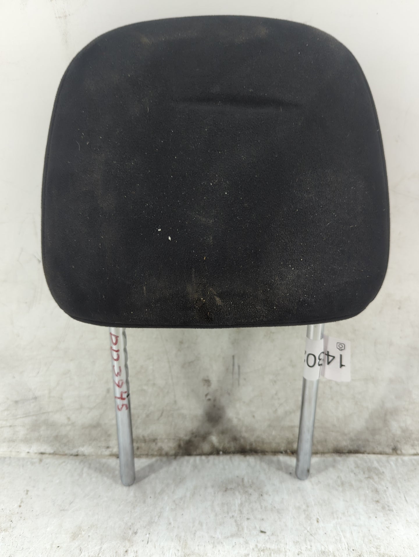 2011-2015 Nissan Juke Headrest Head Rest Front Driver Seat Black - Oemusedautoparts1.com