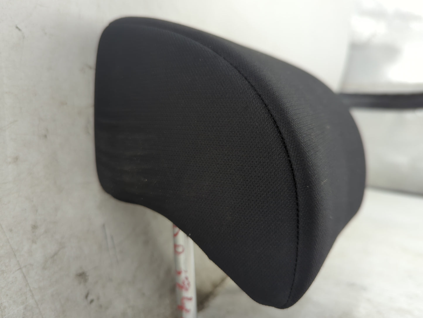 2011-2015 Nissan Juke Headrest Head Rest Front Driver Passenger Seat Fits Fits 2011 2012 2013 2014 2015 OEM Used Auto Parts 