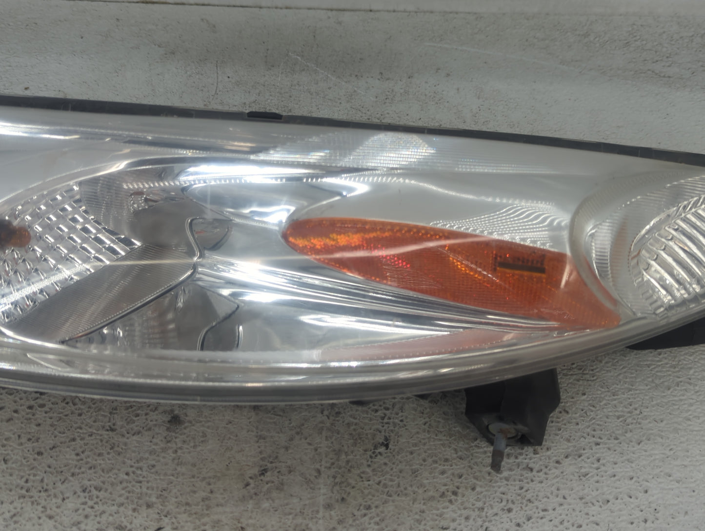 2011-2014 Nissan Juke Passenger Right Oem Head Light Headlight Lamp - Oemusedautoparts1.com