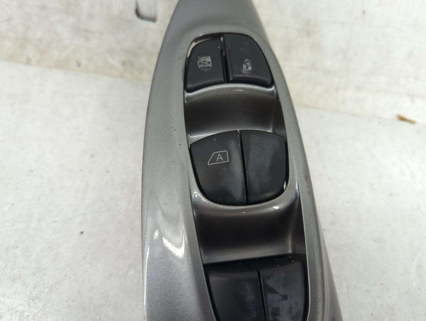 2011-2017 Nissan Juke Master Power Window Switch Replacement Driver Side Left P/N:25401 1KA0A Fits OEM Used Auto Parts - Oem