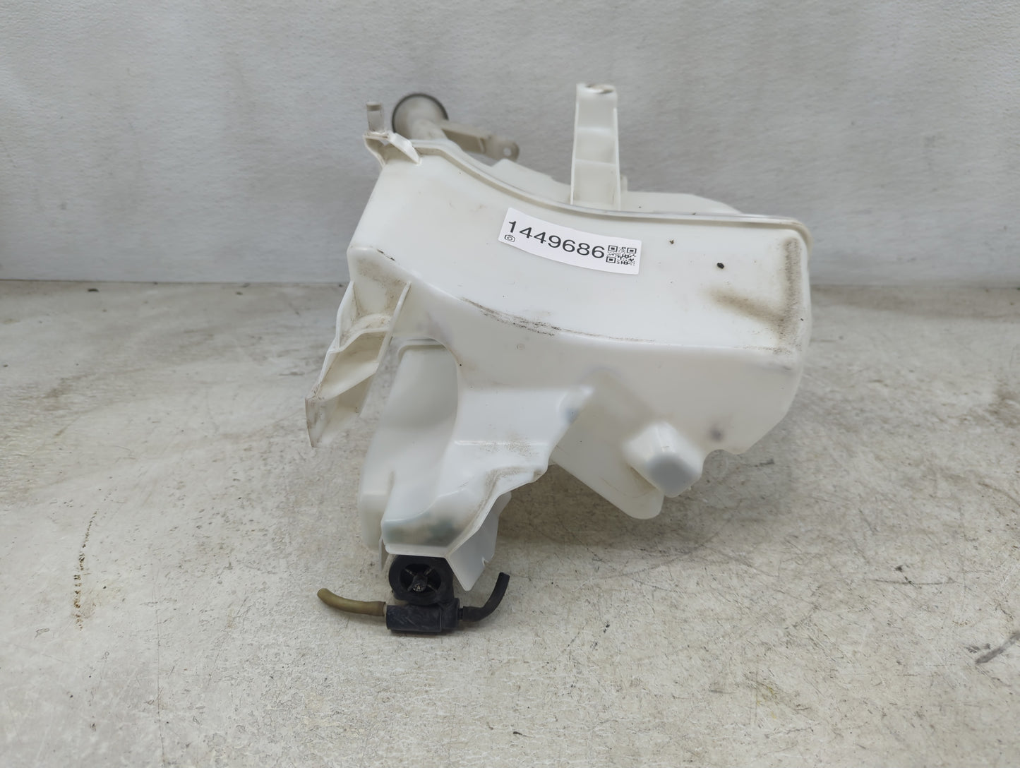 2011-2017 Nissan Juke Windshield Washer Fluid Reservoir Bottle Oem - Oemusedautoparts1.com