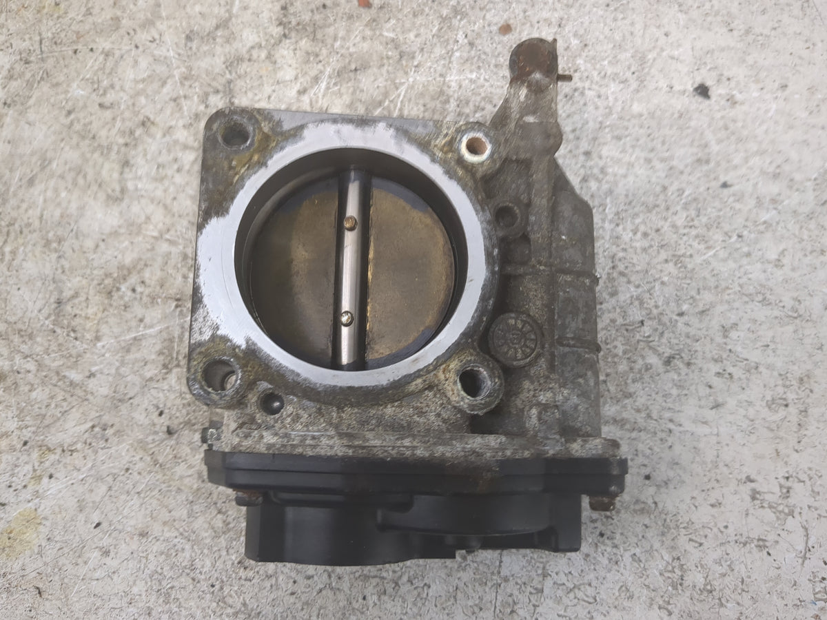 2011-2017 Nissan Juke Throttle Body P/N:SERA526-01 Fits Fits 2011 2012 2013 2014 2015 2016 2017 OEM Used Auto Parts - Oemuse