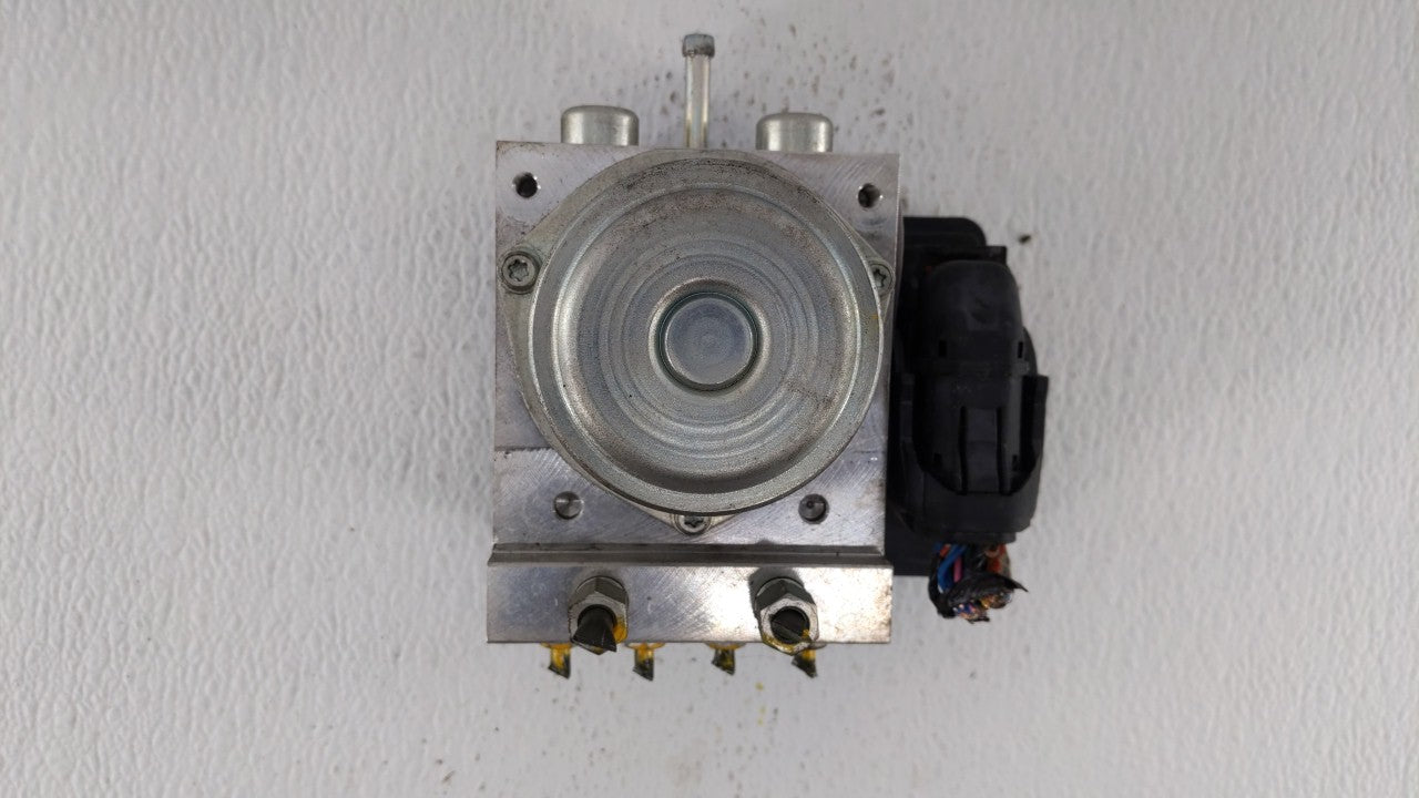 2012-2014 Nissan Juke ABS Pump Control Module Replacement P/N:47660 1KC3B Fits Fits 2012 2013 2014 OEM Used Auto Parts - Oem