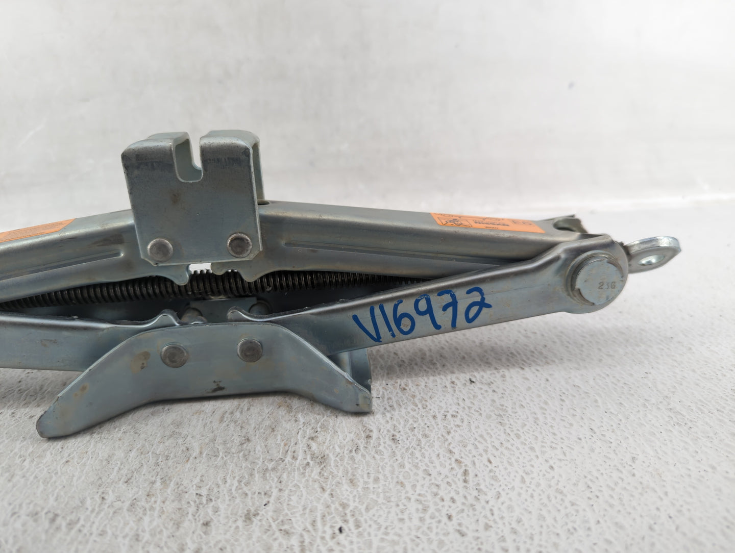 2012 Nissan Juke Spare Scissor Car Jack - Oemusedautoparts1.com