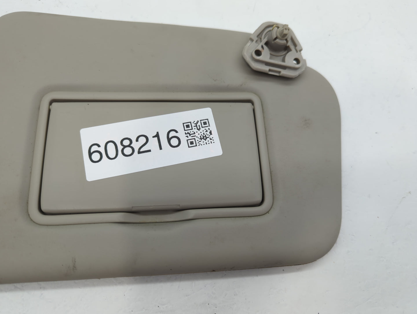 2011-2013 Nissan Juke Sun Visor Shade Replacement Passenger Right Mirror Fits Fits 2011 2012 2013 OEM Used Auto Parts - Oemu