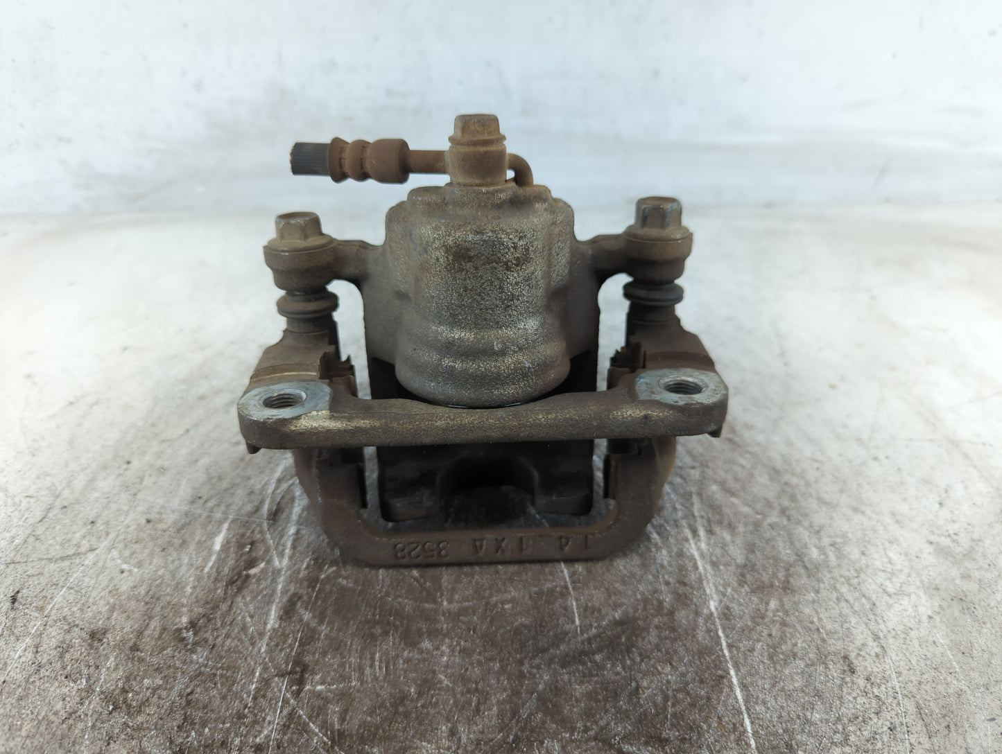2011-2014 Nissan Juke Front Passenger Right Brake Caliper - Oemusedautoparts1.com