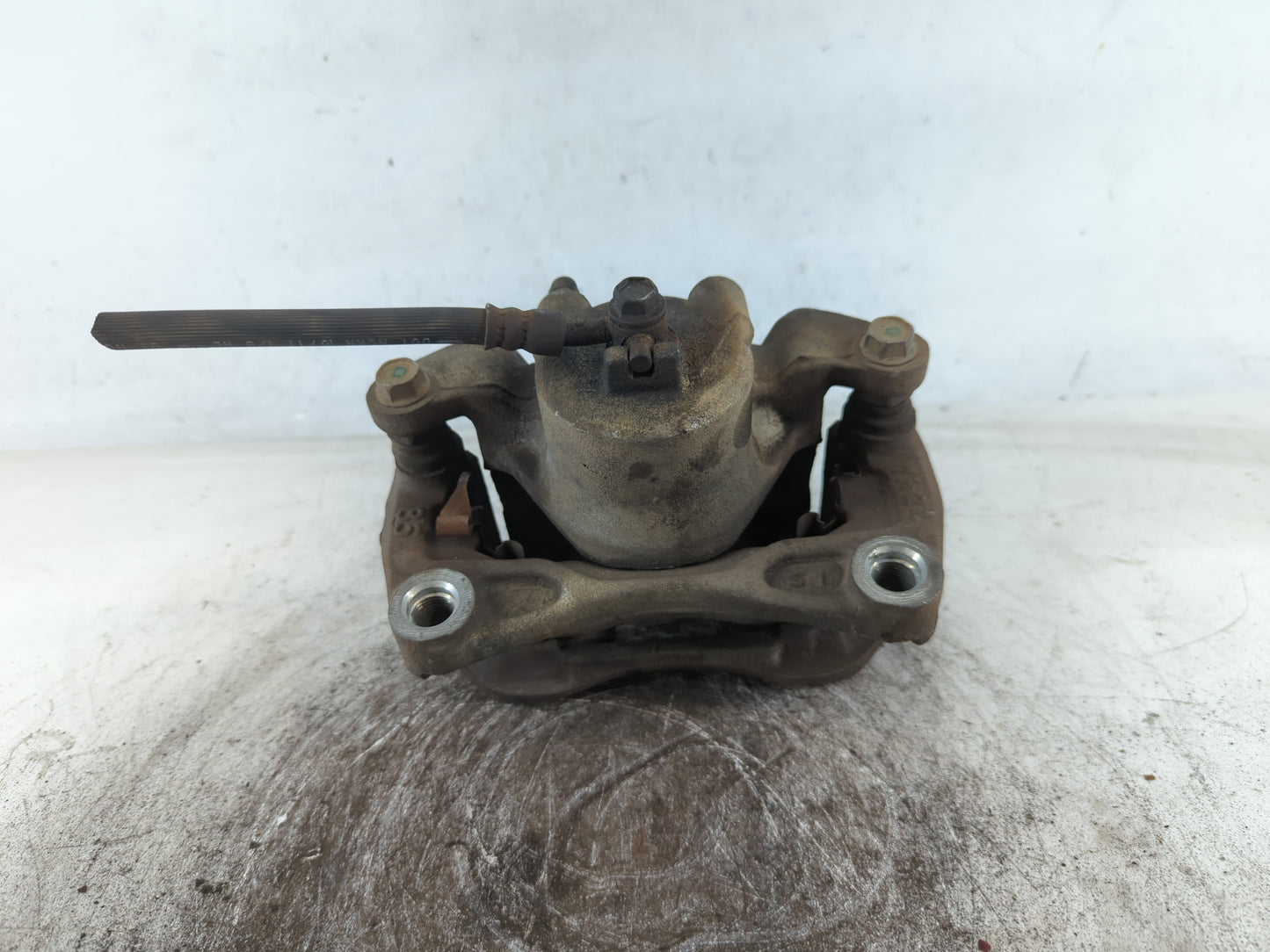 2011-2017 Nissan Juke Front Driver Left Brake Caliper 699983 - Oemusedautoparts1.com