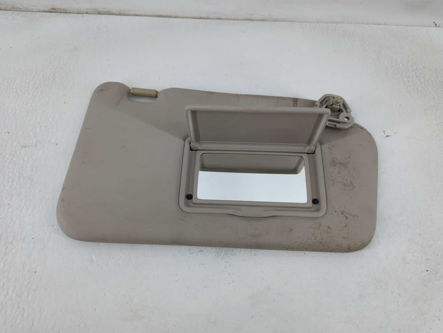 2011-2013 Nissan Juke Sun Visor Shade Replacement Passenger Right Mirror Fits Fits 2011 2012 2013 OEM Used Auto Parts - Oemu