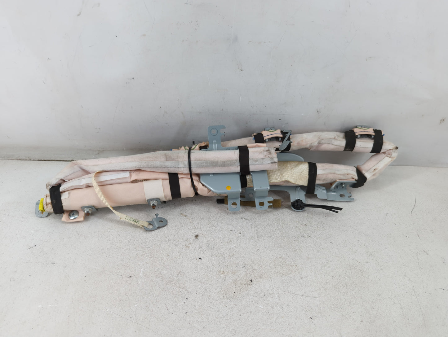2011-2015 Nissan Juke Passenger Curtain Air Bag Oem - Oemusedautoparts1.com