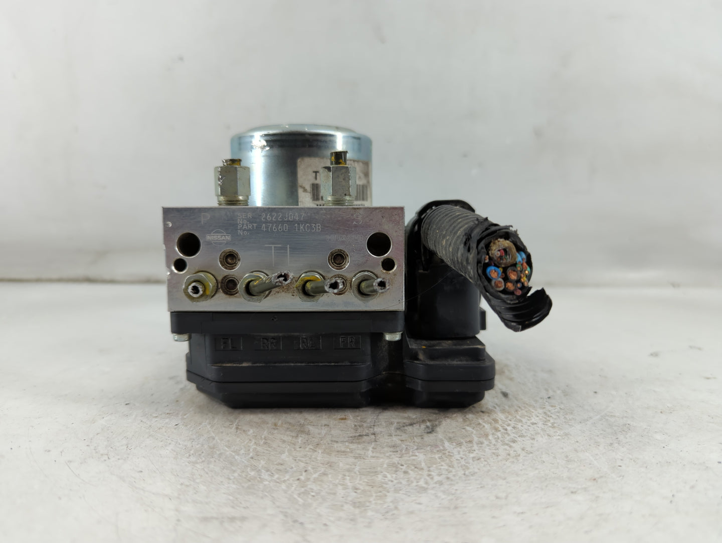 2012-2014 Nissan Juke ABS Pump Control Module Replacement P/N:26170873 TD8405 Fits Fits 2012 2013 2014 OEM Used Auto Parts -
