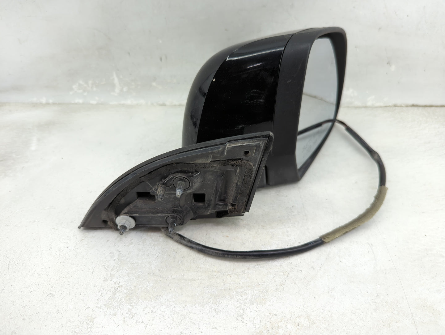 2011-2012 Nissan Leaf Passenger Side View Mirror - Right Door Mirror OEM Used - Oemusedautoparts1.com