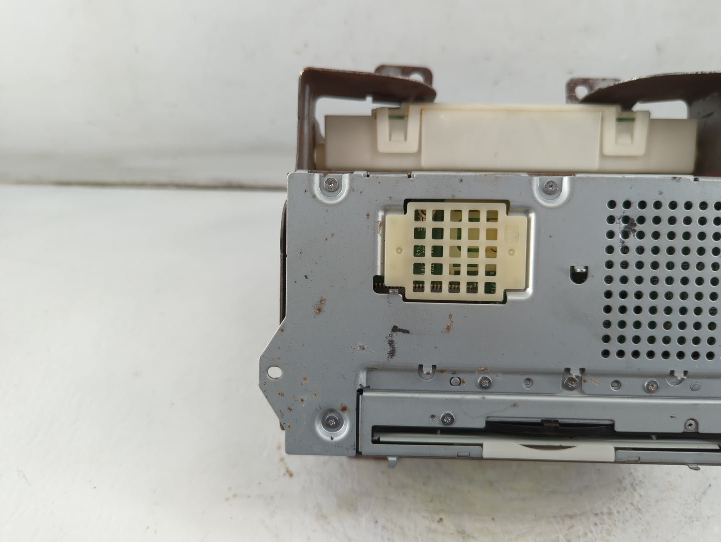 2011-2013 Nissan Maxima Radio AM FM Cd Player Receiver Replacement P/N:27760 ZY80A Fits Fits 2011 2012 2013 OEM Used Auto Pa