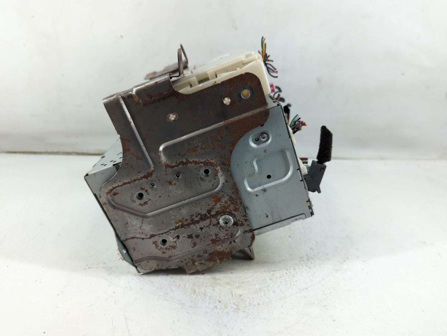 2011-2013 Nissan Maxima Radio AM FM Cd Player Receiver Replacement P/N:27760 ZY80A Fits Fits 2011 2012 2013 OEM Used Auto Pa