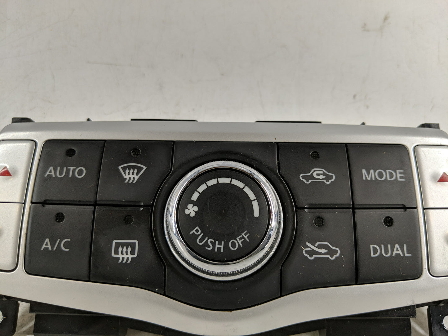 2009-2014 Nissan Maxima Climate Control Module Temperature AC/Heater Replacement P/N:27500 9N01A Fits OEM Used Auto Parts - 