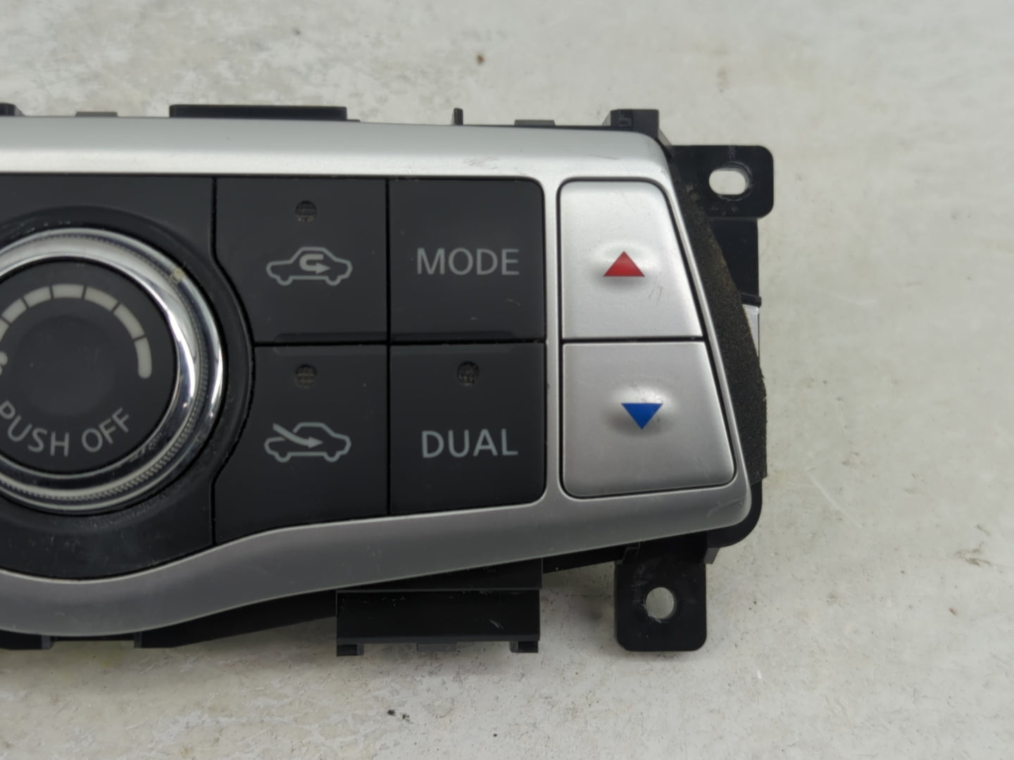 2012 Nissan Maxima Climate Control Module Temperature AC/Heater Replacement P/N:27500 9N01A Fits OEM Used Auto Parts - Oemus