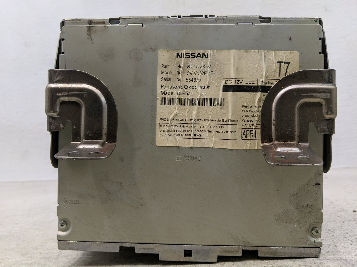 2012 Nissan Maxima Radio AM FM Cd Player Receiver Replacement P/N:2591A ZX76A Fits OEM Used Auto Parts - Oemusedautoparts1.c