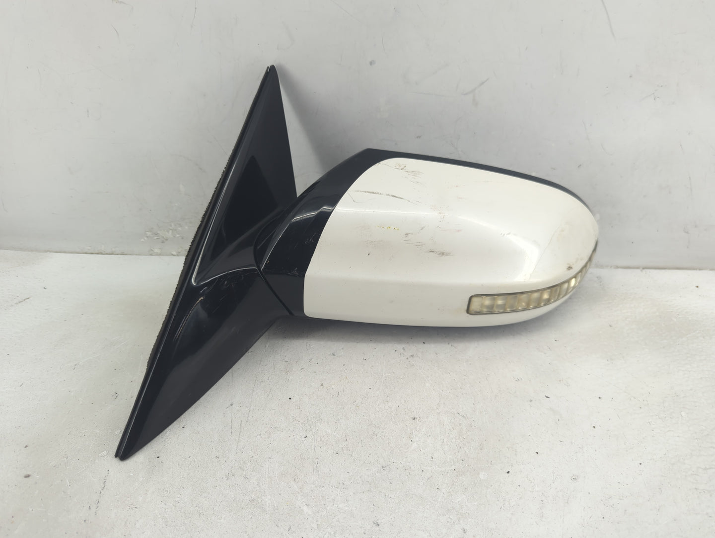2009-2014 Nissan Maxima Driver Side View Mirror - Left Door Mirror OEM Used - Oemusedautoparts1.com
