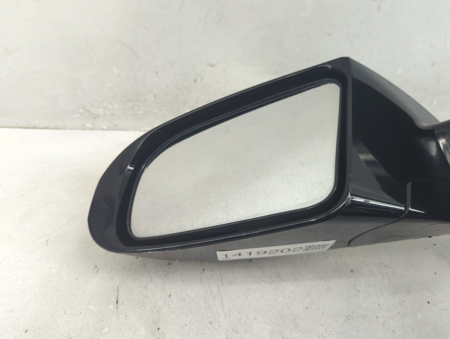 2009-2014 Nissan Maxima Driver Side View Mirror - Left Door Mirror OEM Used - Oemusedautoparts1.com
